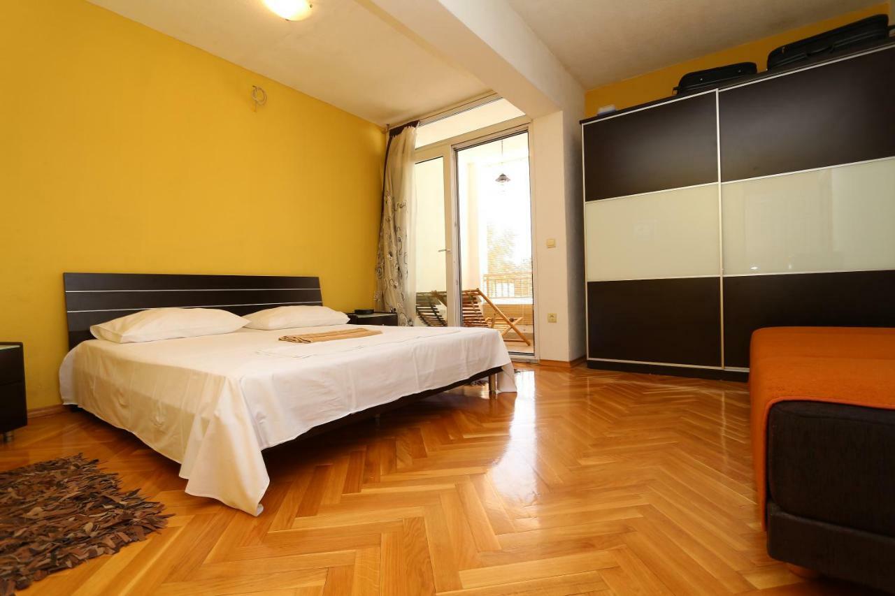 House Lipo Hotel Makarska Kültér fotó