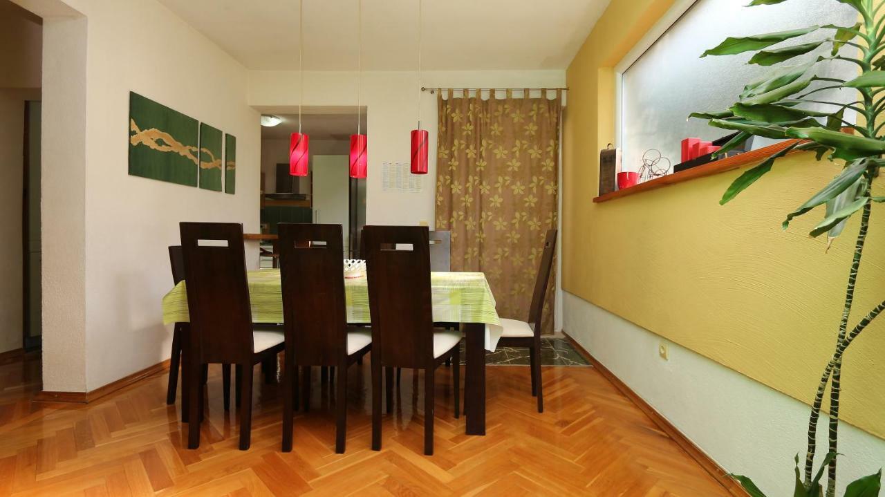 House Lipo Hotel Makarska Kültér fotó